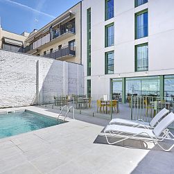 Photo gallery of Hostelfly Fira Barcelona