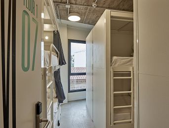 Gemischtes Mehrbettzimmer für 8 Personen