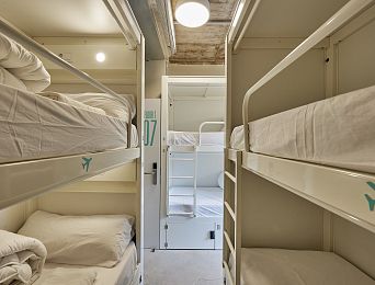 Gemischtes Mehrbettzimmer für 8 Personen