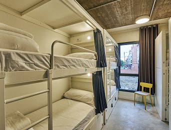 Gemischtes Mehrbettzimmer für 8 Personen